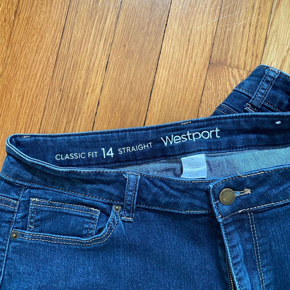 Westport jeans lovers, nice darker pair.